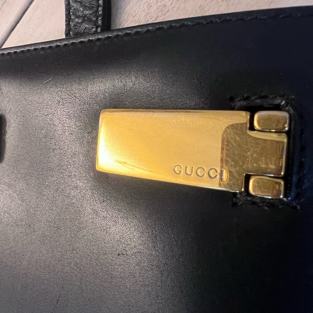 Gucci Black Leather Evening Bag with Gold Hardware and Wrist Strap AUTHENTIC - Picture 4 of 9